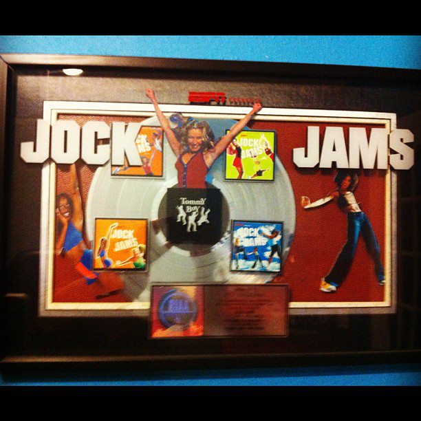 417354_10150495243521981_1663830775_n