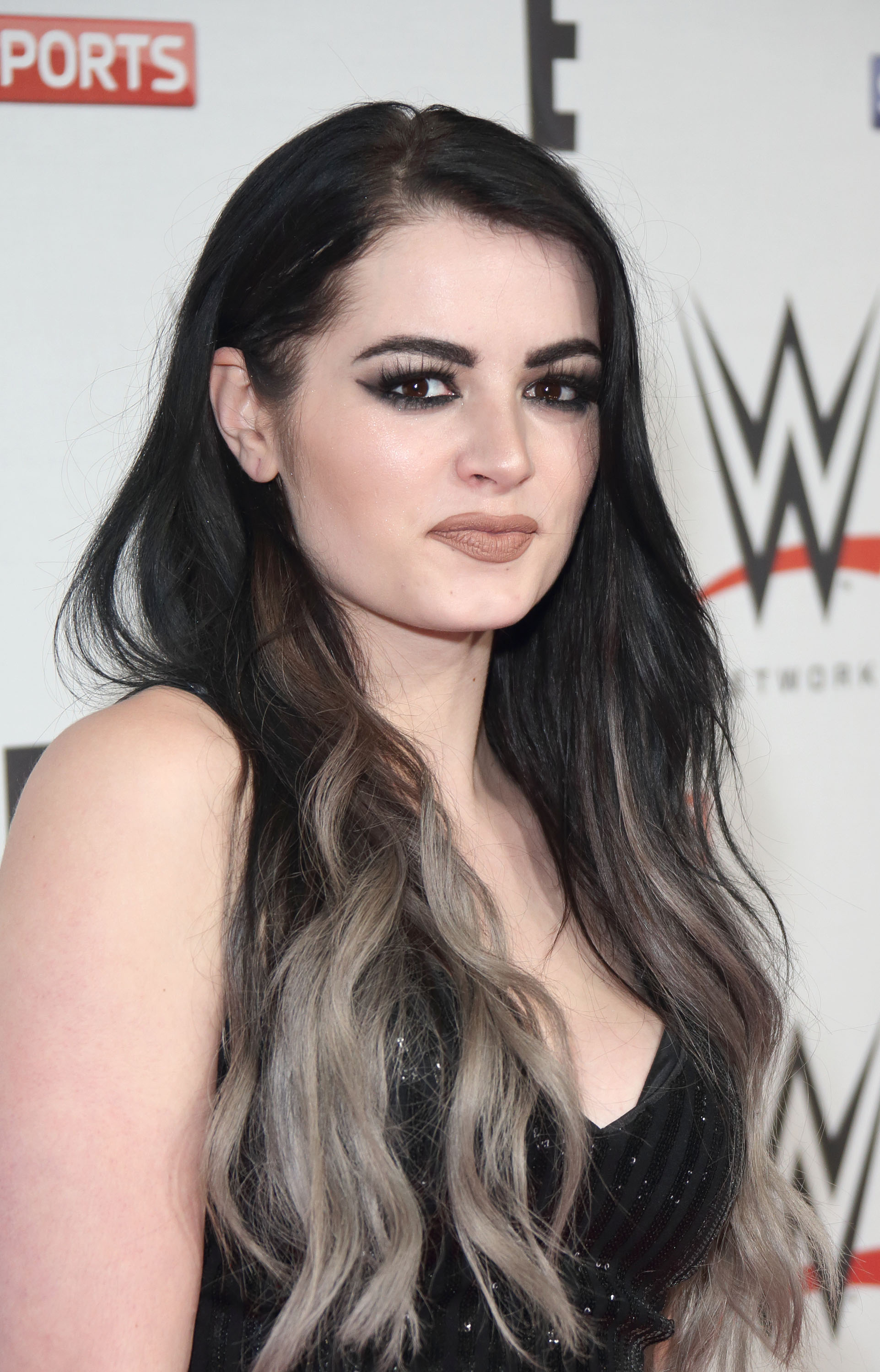 WWE RAW Pre-Show Red Carpet