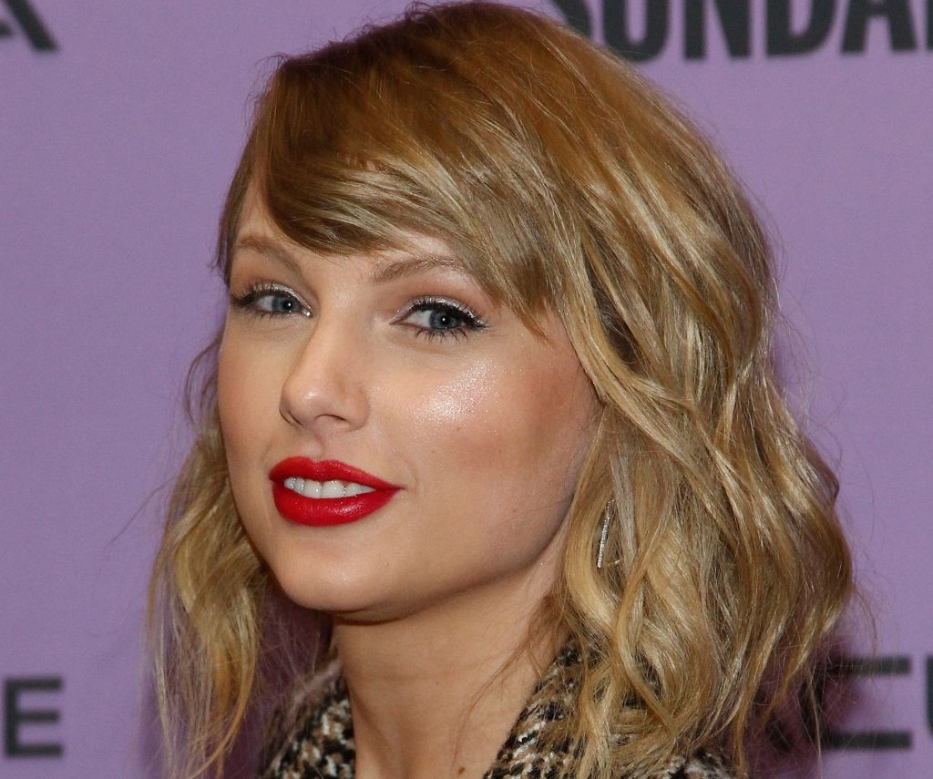Taylor Swift at arrivals for MISS AMERIC...
